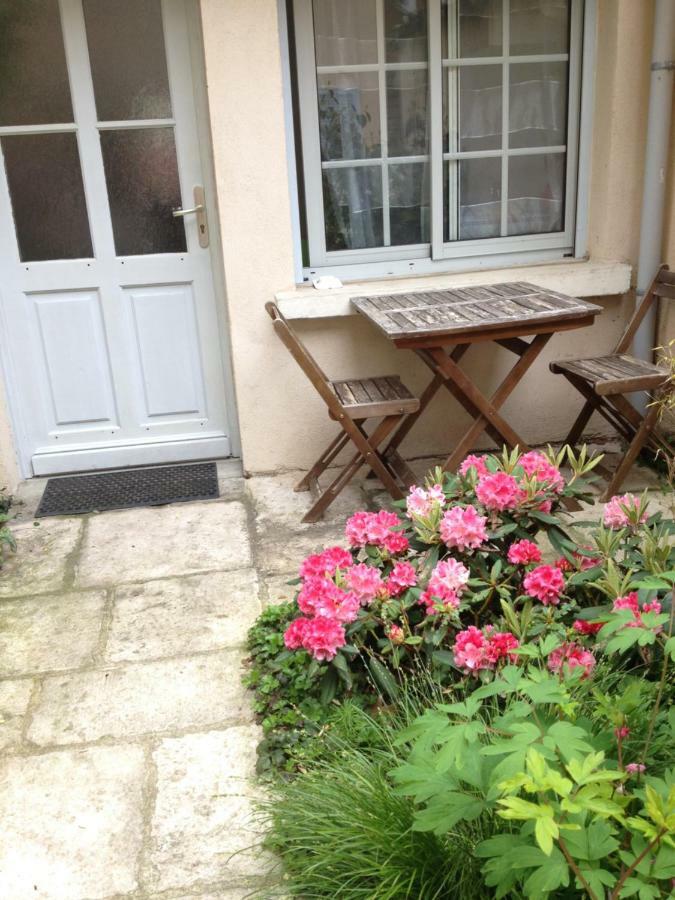 La Petite Maison Dans La Croix Rousse ลียง ภายนอก รูปภาพ